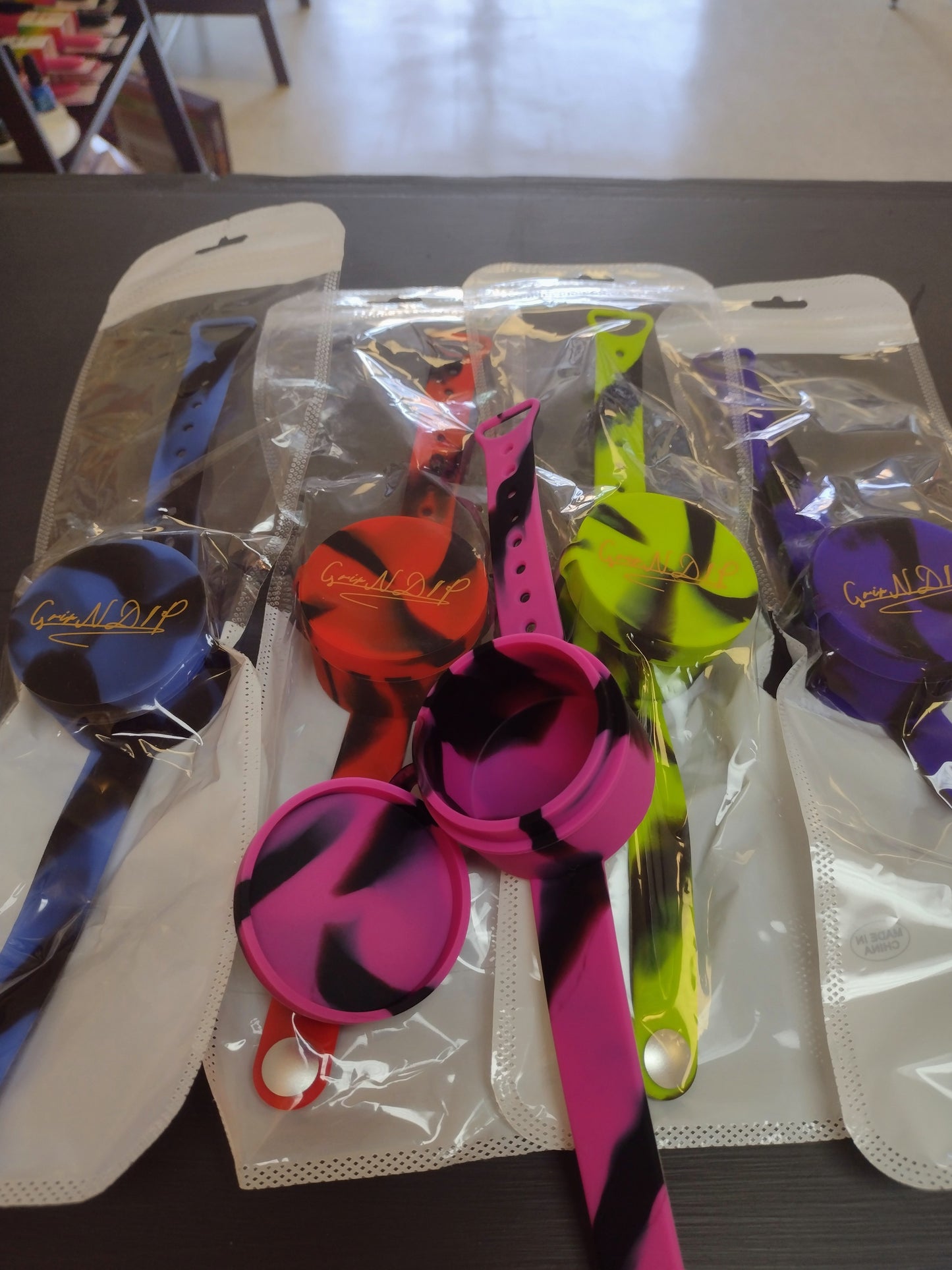 Grip-N-Dip Hairstyle Accessory